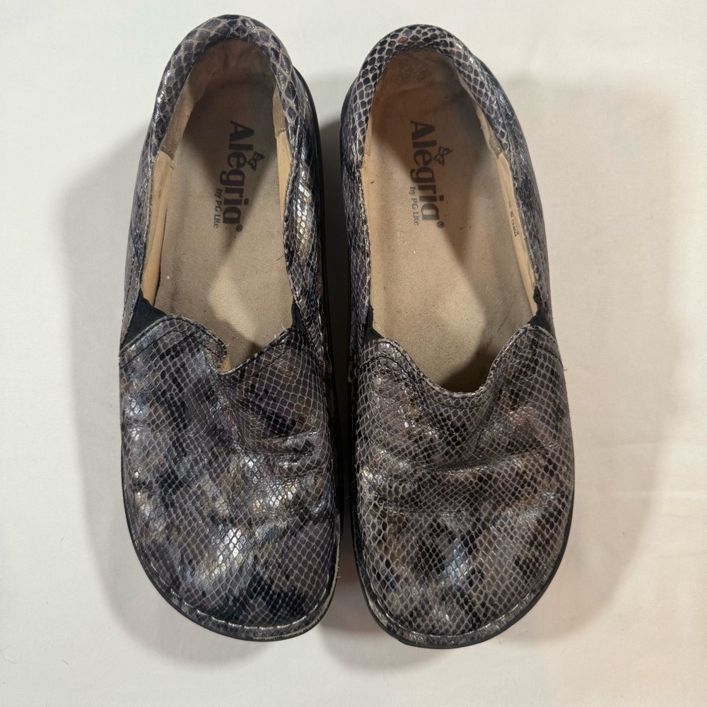 Alegria Snakeskin Patterned Loafers